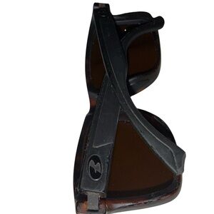 BNUS BINI BROWN BLACK NEW Commander Polarized Sunglasses B7026